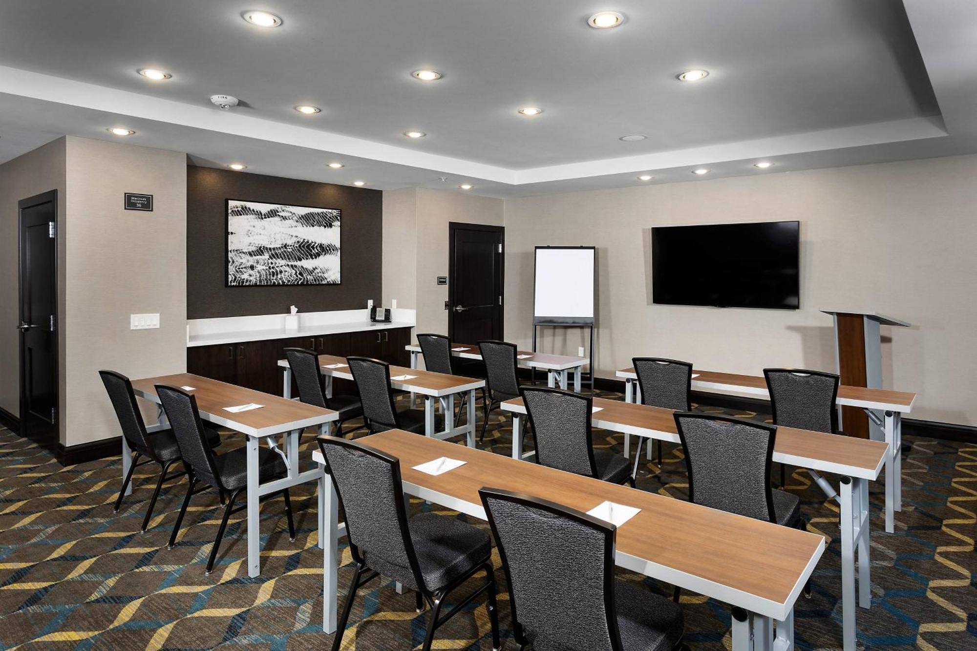 Residence Inn By Marriott Milwaukee Brookfield Buitenkant foto