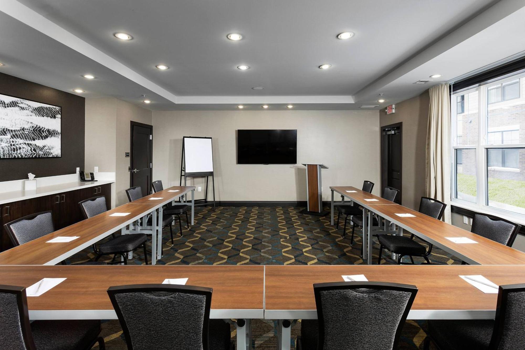 Residence Inn By Marriott Milwaukee Brookfield Buitenkant foto