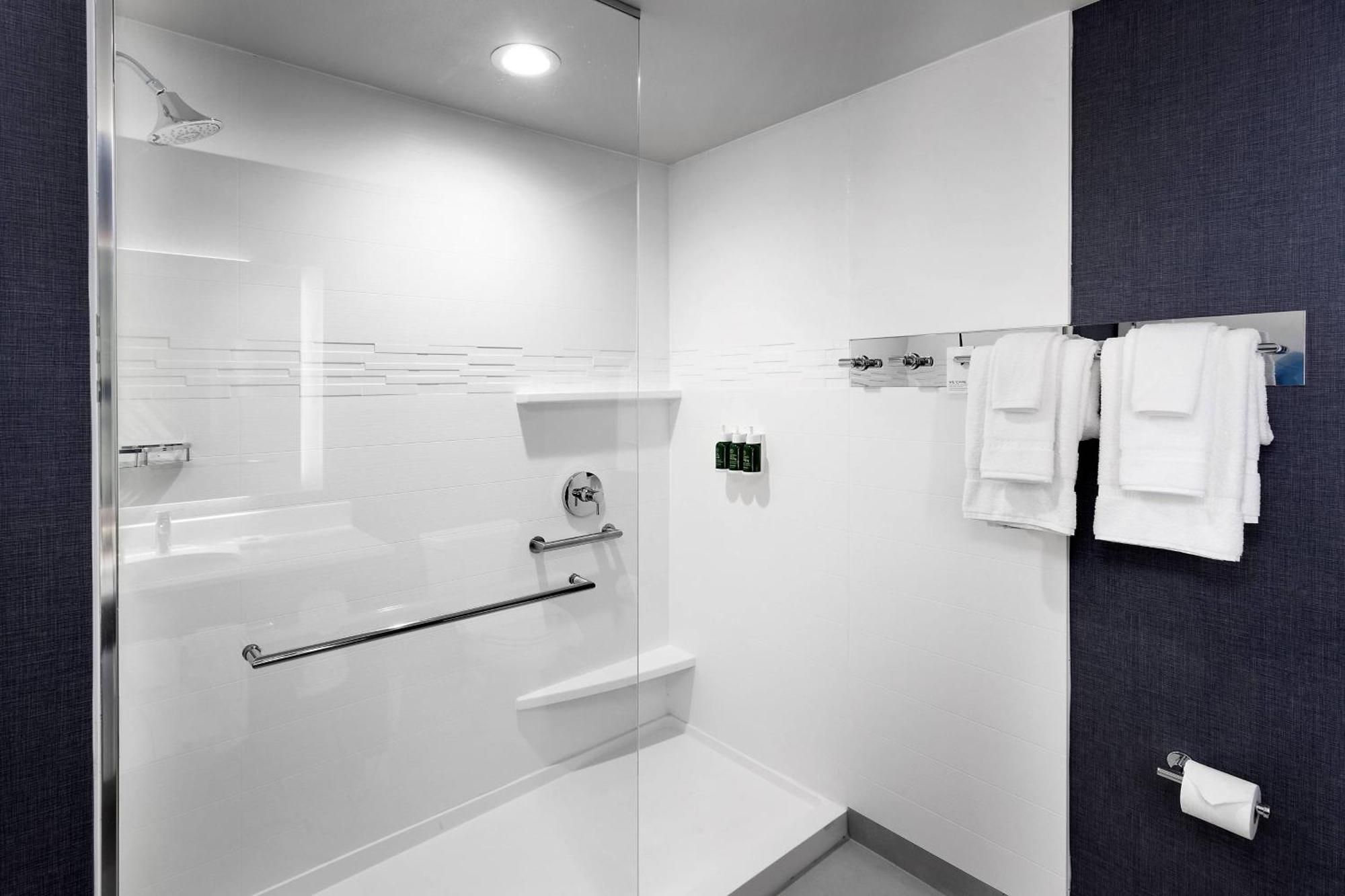 Residence Inn By Marriott Milwaukee Brookfield Buitenkant foto